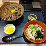 しゃぶしゃぶ金光 - 【2022.5.2(月)】金光定食(牛めし＋冷うどん)880円