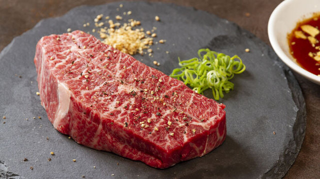 焼肉奉行 初回お試し肉 焼肉切り落とし 300g 黒毛和牛 鹿児島黒牛 A4 A5