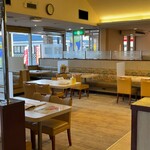 デニーズ - 店内