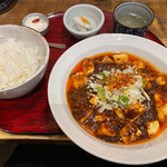 かかん - 麻婆豆腐定食　大盛り　1,420円(税込)