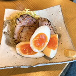 おおはま - 炙り煮豚 味玉添え