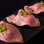 Roast beef Sushi (3 pieces)