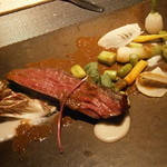 エクアトゥール - 熊本産馬肉　フォンドボー、エシャロットとクリームのソース