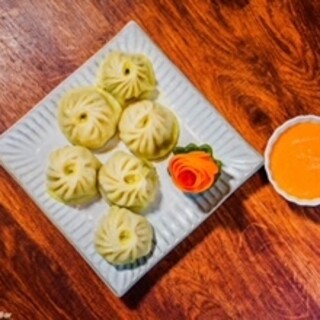 HIMALAYA INDIAN & NEPALI CUISINE_1