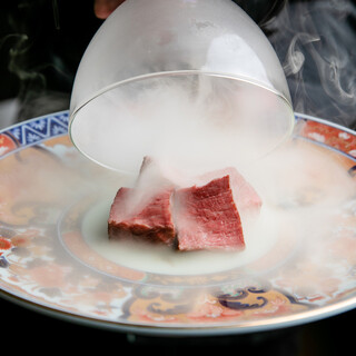 東京で最も柔らかい和牛「厚切りヒレのけんしろう焼き」