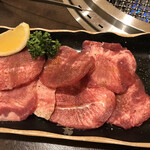 焼肉 牛愛 - 