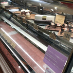 シュクリエ - ケースの中は売り切れ状態