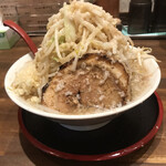 Menya ryuumaru - 煮干ラーメン　横アングル