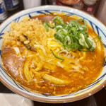 Marugame Seimen - とろける4種のチーズトマたまカレーうどん