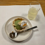 鰻はし本 - 冷茶と抹茶アイス焼き芋