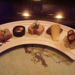 アシェット・ド・マコ - 左から、・蟹味噌の胡麻豆腐・鯖の昆布巻・和風パテ・柳葉魚のリュット・カマンベールの醤油麹漬け・蛸の塩麹