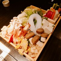 銀座しゃぶ輝 黒毛和牛しゃぶしゃぶ・すき焼き専門店 銀座本店 - きのこと野菜の盛合せ