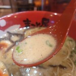 Ramen Makotoya - 牛骨スープ