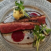レ・ピコロ - 鴨胸肉のロースト イチゴとバルサミコのソース