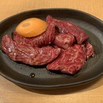 サクっと本格炭火焼肉　ハッピーホルモン - 上ハラミ たれ、1,408円(税別)