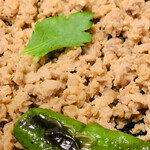 おみ乃 - ・焼鳥弁当 そぼろご飯