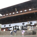 エヴォルベ - 雨の善光寺