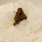 おみ乃 - ・鶏肉味噌オンザ土鍋ご飯