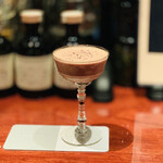 BAROSSA cocktailier - ③ ブランデーベースのアレクサンダースペシャル