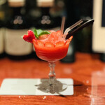 BAROSSA cocktailier - ① ウォッカベースの苺フローズン