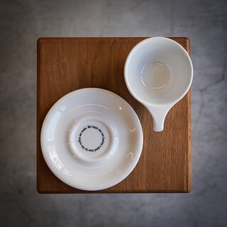 LEAVES COFFEE ROASTERS_1