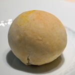 Fogliolina della Porta Fortuna - 用天然酵母面包揉入了藏红花的花蕊