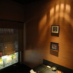 Washoku Koshitsu Izakaya Kitano Mushou Wabisabi - 個室ですが、窓があるのが良かった