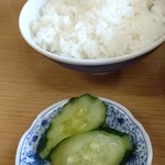 江ちゃんラーメン - 少メシにお新香^_^