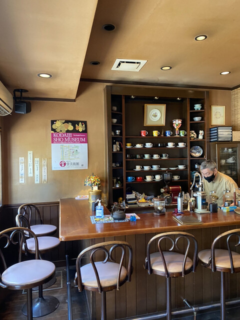 Coffee Club 高木屋 （たかぎや） - 蹴上/喫茶店 | 食べログ