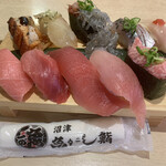 Numadu Uogashi Zushi Nagare Zushi - 