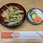 Akamatsu - サラダ、お新香