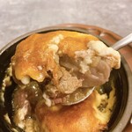 Nose to Tail - 牛の大腿骨と肋骨のオニオングラタンスープ