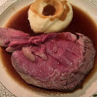 ロウリーズ・ザ・プライムリブ 恵比寿ガーデンプレイス店 - 