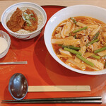 카루이자와 72 골후 히가시 코스 레스토랑