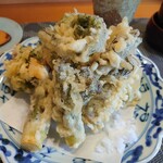 仲佐 - 季節の天ぷら盛合せ