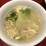 Chuukasaikan Kouhouseki - セットに付いているスープ(キャベツと豚肉)