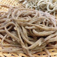 巽蕎麦 志ま平 - 二色せいろ 1100円 の深山(みやま)