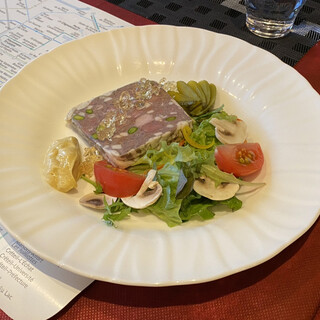 ビストロ ル・プティ・リュタン_0