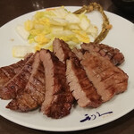 牛たん炭焼 利久  イオンレイクタウンmori店 - 