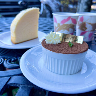 河口湖チーズケーキガーデン_0