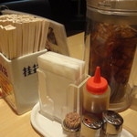 桂花ラーメン - テーブルセット