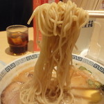 桂花ラーメン - 麺アップ