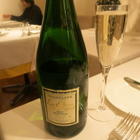 ラシェット・ブランシュ - NV CHAMPAGNE BRUT SELECTION GRAND CRU Le Brun Servenay　1300円/120mlグラス