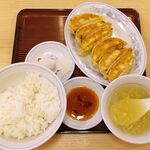 Gyouza No Manshuu - 餃子とライス 460円