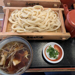 うちたて家 - 肉汁うどん大盛り