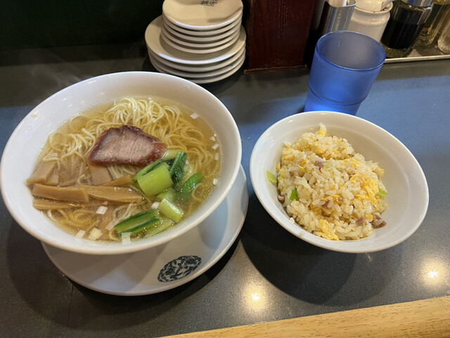 揚州麺房>