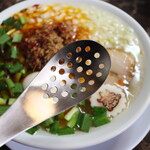 自家製麺 ら～めん かり屋 - 