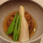 和食と酒 はれとけ - 自家製飛竜頭、筍、スナップえんどうのあんかけ