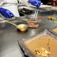 宮崎尾崎牛 鉄板焼き 吟 梅田ヒルトンプラザウエスト - 