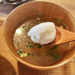 中国茶とおかゆ 奥泉 - さかなのつみれスープ450円
